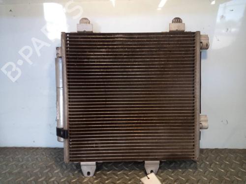 Radiador de A/C PEUGEOT 107 (PM_, PN_) 1.0 (68 hp) 13649089