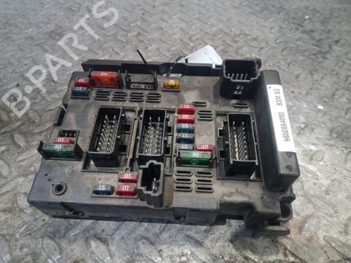 Used Fuse box PEUGEOT 307 SW (3H) 2.0 HDI 110 (107 hp) 16531285