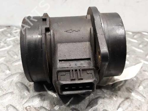 Used Mass air flow sensor RENAULT MEGANE I Classic (LA0/1_) [1996-2008]  3023054