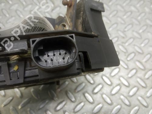 Rear left lock BMW X5 (E53) 3.0 d | BP9506182C100 