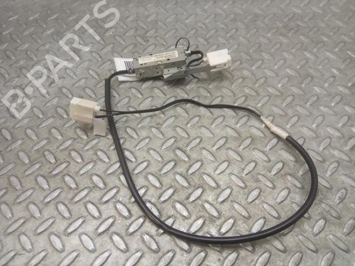 Used Electronic module TOYOTA AVENSIS Saloon (_T25_) [2003-2008]  11674083