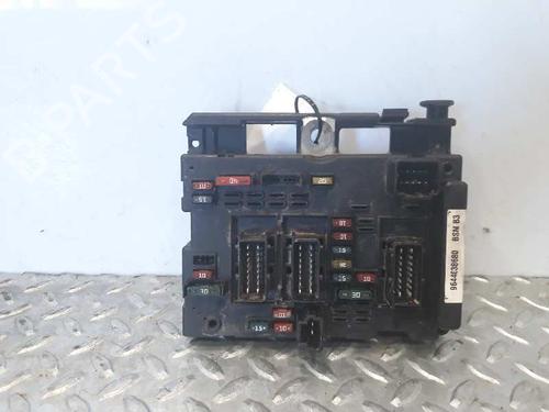 Used Fuse box PEUGEOT 307 (3A/C) 2.0 HDi 90 (90 hp) 3540479