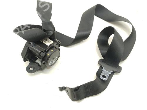 Used Rear center seatbelt BMW 3 (F30, F80) 316 d (116 hp) 31587545