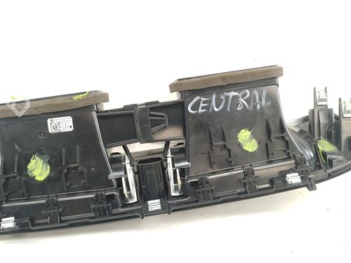Air vent BMW X1 (F48) sDrive 18 d | BP25821004I21 