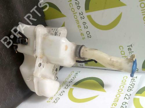 Used Windscreen washer tank VOLVO S80 I (184) 2.9 (200 hp) 7432308