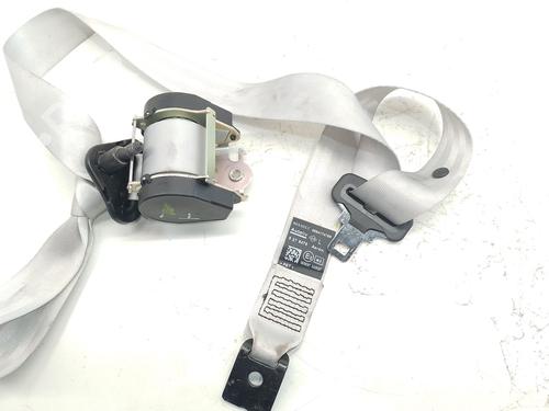 Used Rear left seatbelt Rear left seatbelt RENAULT MEGANE III Hatchback (BZ0/1_, B3_) 1.2 TCe (BZ16, BZ28) (132 hp) 33320274 33320274