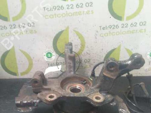Used Left front steering knuckle FIAT STILO (192_) 1.9 D Multijet (100 hp) 3061981