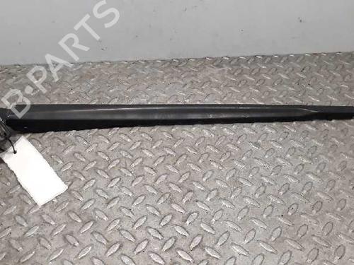 Used Front windshield wiper arm SEAT LEON (1P1) 1.9 TDI (105 hp) 6995423