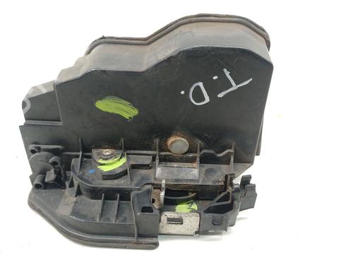 Fechadura trás direita BMW 1 (E87) [2003-2013]  31114967