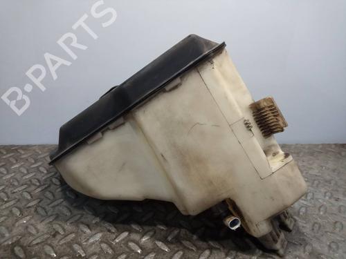 Used Windscreen washer tank BMW 3 (E46) 320 d (136 hp) 16858912