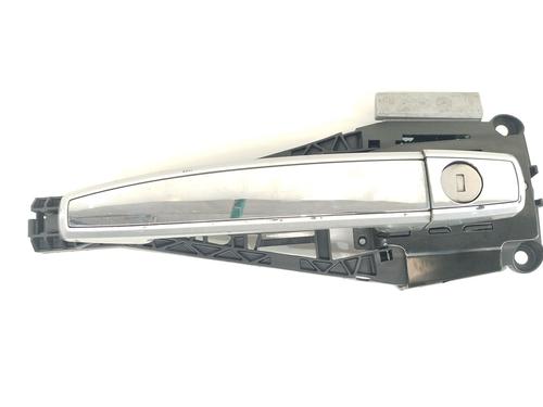 front-left-exterior-door-handle-opel-insignia-a-g09-2008-2009-2010-2011-2012-2013-2014-2015-2016-2017-33016758 main image