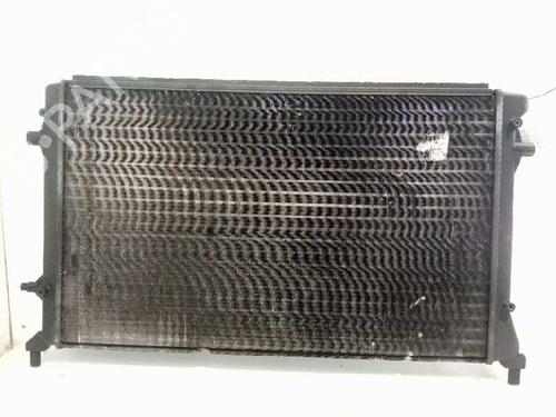 Used Water radiator SEAT ALTEA XL (5P5, 5P8) [2006-2015]  3240841