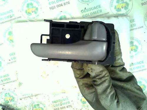 Used Front right interior door handle NISSAN ALMERA II Hatchback (N16) 1.5 dCi (82 hp) 3221066