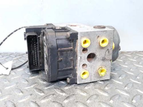 Used ABS pump NISSAN ALMERA II Hatchback (N16) 2.2 Di (110 hp) 3079791