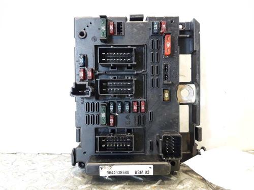 Used Fuse box PEUGEOT 307 (3A/C) 1.6 16V (109 hp) 6133042