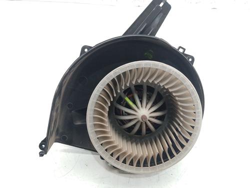 Used Heater blower motor Heater blower motor SEAT IBIZA IV (6J5, 6P1) 1.6 TDI (90 hp) 33869571 33869571