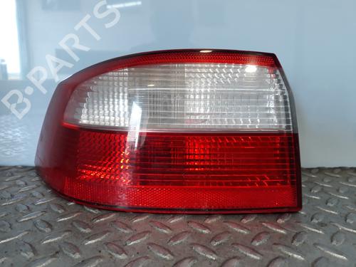 Used Left taillight RENAULT LAGUNA II (BG0/1_) [2001-2007]  8185155