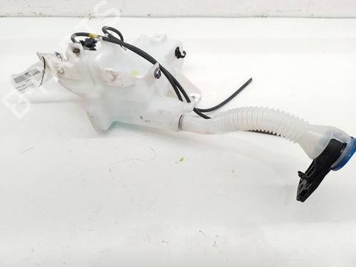 Used Windscreen washer tank Windscreen washer tank MAZDA CX-5 (KE, GH) 2.2 D (KE2FW) (150 hp) 35729037 35729037