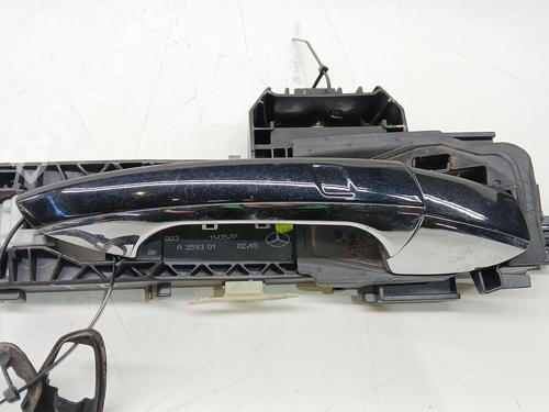Used Rear right exterior door handle Rear right exterior door handle MERCEDES-BENZ GLA-CLASS (X156) GLA 200 CDI / d (156.908) (136 hp) 35901362 35901362