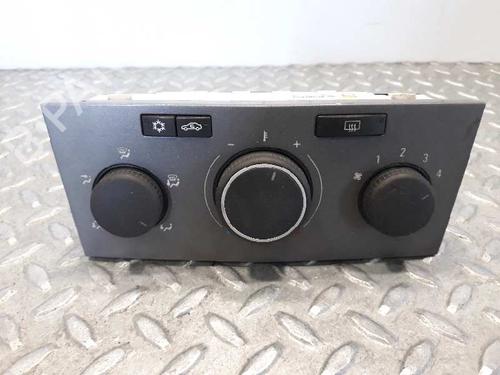 Used Climate control OPEL ASTRA H (A04) 1.6 (L48) (105 hp) 3070834