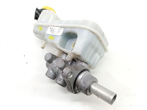Used Brake master cylinder Brake master cylinder 39589216 39589216