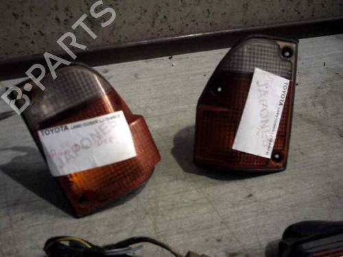 Used Right front indicator Right front indicator SKODA FABIA I (6Y2) 2.0 (116 hp) 33686639 33686639