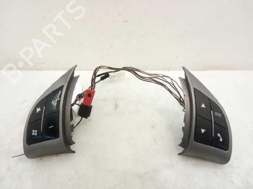 Used Steering wheel controls FIAT BRAVO II (198_) 1.9 D Multijet (198AXB1A) (120 hp) 4477346