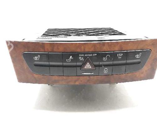 Warning switch MERCEDES-BENZ CLS (C219)  BP4934569I22