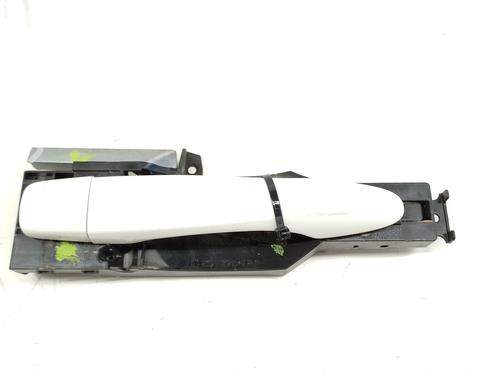 Used Front right exterior door handle NISSAN QASHQAI II SUV (J11, J11_) 1.3 DIG-T (140 hp) 27176213