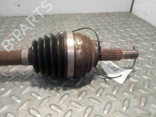 Used Left front driveshaft RENAULT CLIO III Grandtour (KR0/1_) 1.5 dCi (KR0F) (86 hp) 9095579