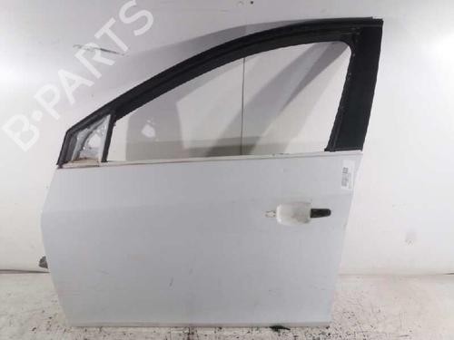 Used Left front door CHEVROLET CRUZE Hatchback (J305) [2010-2025]  4862560