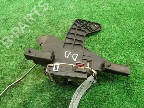 Used Front right lock CHRYSLER GRAND VOYAGER V (RT) [2008-2011]  17331241