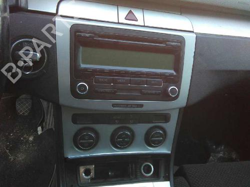 Venstre fortil elrude kontakt VW PASSAT B6 Variant (3C5)  | BP3544844I27 