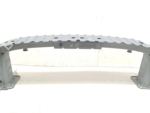Reforço do pára-choques frente FORD FOCUS II (DA_, HCP, DP) 1.6 TDCi (109 hp) 31807807