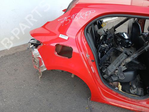 Used Right rear fenders RENAULT MEGANE IV Hatchback (B9A/M/N_) 1.5 dCi 110 (B9A3) (110 hp) 30287841