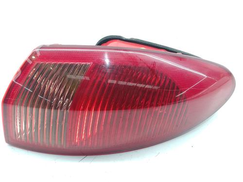 Used Right taillight ALFA ROMEO 147 (937_) 1.6 16V T.SPARK ECO (937.AXA1A, 937.BXA1A) (105 hp) 32314238
