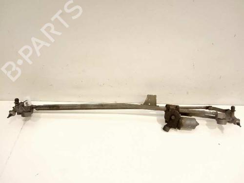 Used Front wiper motor OPEL ZAFIRA / ZAFIRA FAMILY B (A05) [2005-2019]  3240822
