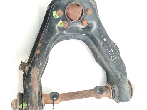 Used Left front suspension arm NISSAN TERRANO II (R20) [1992-2007]  19781589