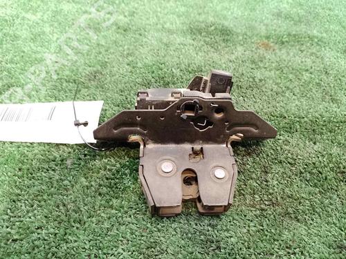 Used Tailgate lock CHEVROLET CRUZE Hatchback (J305) 2.0 CDI (163 hp) 17539789