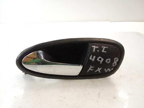 Used Rear left interior door handle SEAT LEON (1P1) 1.9 TDI (105 hp) 3221761
