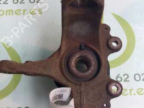 Used Left front steering knuckle FORD FOCUS II (DA_, HCP, DP) [2004-2013]  3050339
