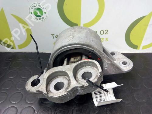 Used Engine mount FIAT GRANDE PUNTO (199_) [2005-2025]  10276510