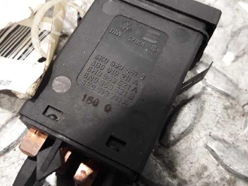 switch-vw-polo-6n2-1999-2000-2001-14227008 main image