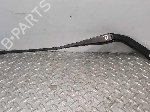 Used Front windshield wiper arm BMW 1 (E87) 116 d (116 hp) 6159652