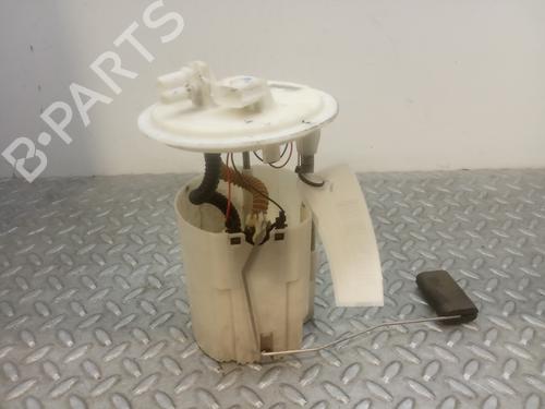 Used Fuel pump RENAULT MEGANE III Hatchback (BZ0/1_, B3_) 1.5 dCi (106 hp) 10675758