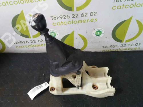 Used Manual gearbox selector Manual gearbox selector HYUNDAI ix35 (LM, EL, ELH) 1.7 CRDi (116 hp) 7432594 7432594