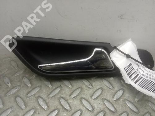 Used Rear right interior door handle Rear right interior door handle MERCEDES-BENZ B-CLASS Sports Tourer (W245) B 180 CDI (245.207) (109 hp) 10754932 10754932