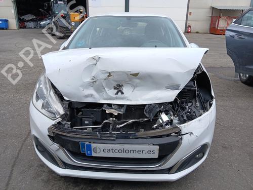 Used Parts PEUGEOT 208 I (CA_, CC_)  1.2 PureTech 82  4612170