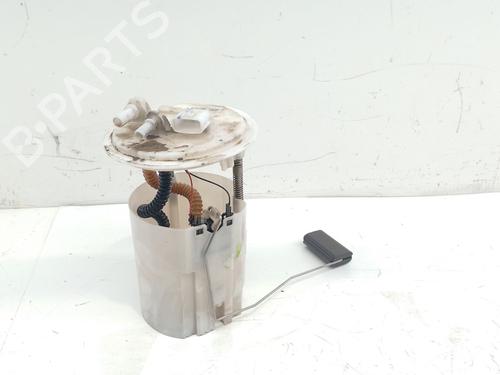 Used Fuel pump RENAULT MEGANE III Hatchback (BZ0/1_, B3_) [2008-2025]  25872447
