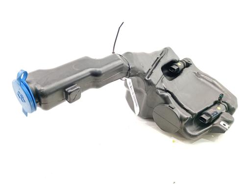 windscreen-washer-tank-mercedes-benz-c-class-w203-2000-2001-2002-2003-2004-2005-2006-2007-40238009 main image